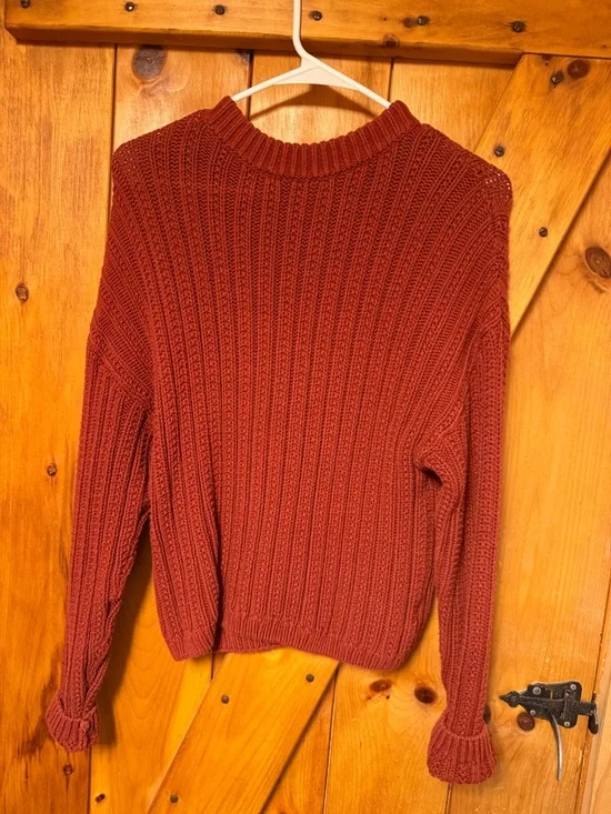 Universal Thread Rust-Red Ribbed Knit Pullover - Picture 1 of 3